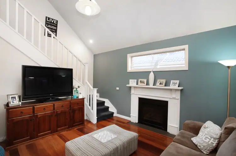 Fourth view of Homely house listing, 5 Rutherglen Cres, Gowanbrae VIC 3043