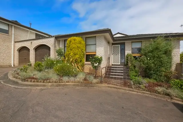 2/12 Hickford Parade, Warrnambool VIC 3280