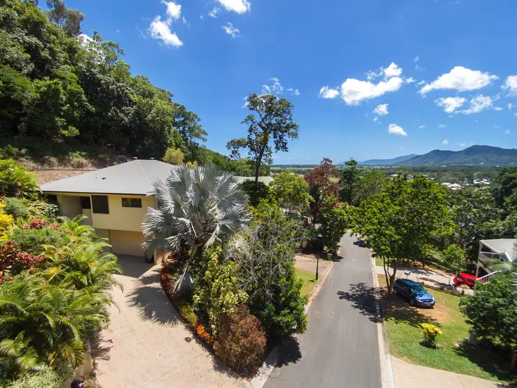 10 Birdwing Place, Caravonica QLD 4878