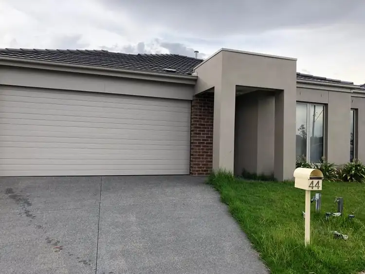 44 Blue Bell Drive, Craigieburn VIC 3064