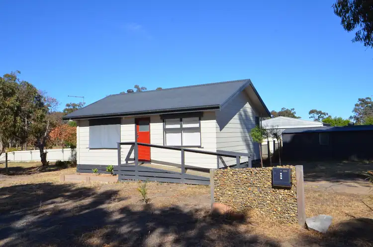 49 Burgh Street, Stawell VIC 3380