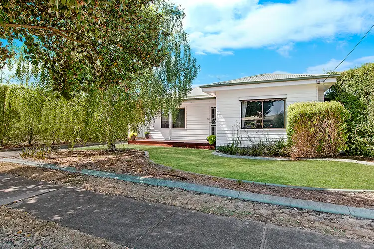 100 Kent Road, Hamilton VIC 3300