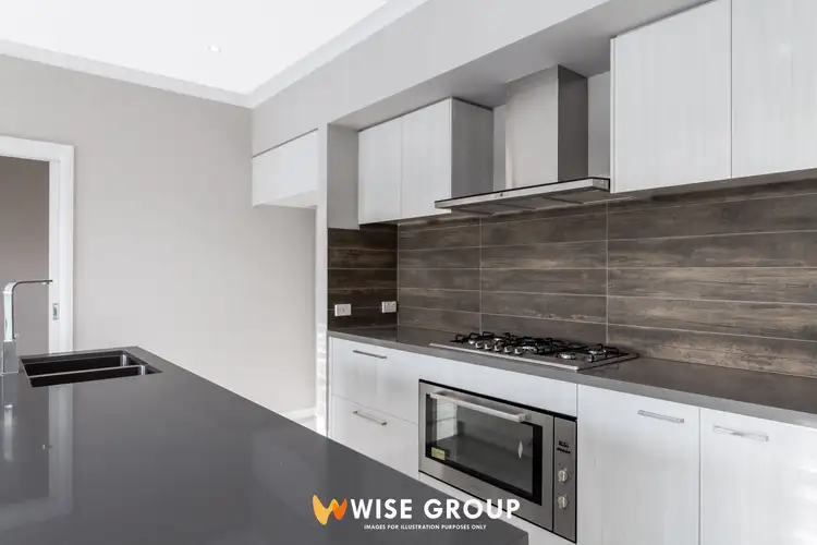 Second view of Homely townhouse listing, 1/6 - 8 Sylvanwood Crescent, Narre Warren VIC 3805