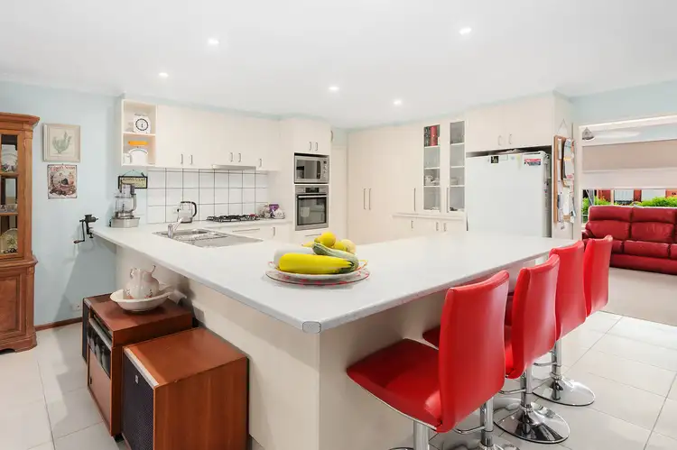 Fifth view of Homely house listing, 2 Neerim Street, Drouin VIC 3818