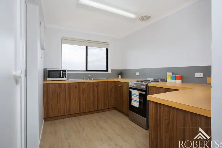 Fifth view of Homely townhouse listing, 1/16 Skiddaw Crescent, Warrnambool VIC 3280