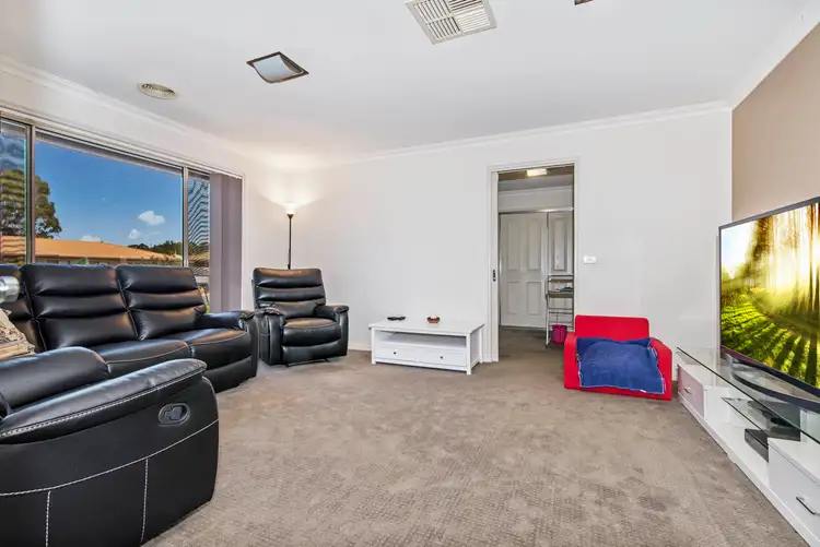 Fifth view of Homely house listing, 2 Queen Street, Kangaroo Flat VIC 3555