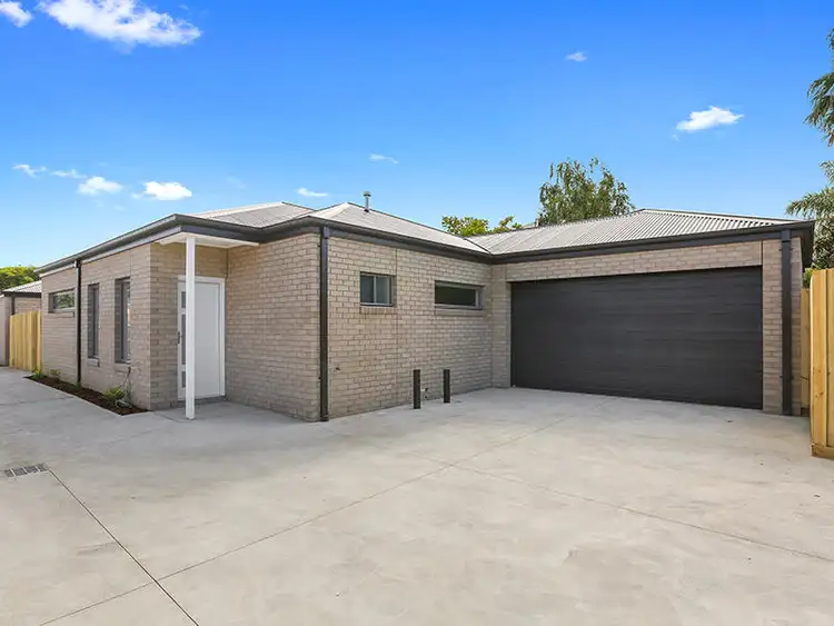 Main view of Homely townhouse listing, 2/17 Toyne Avenue, Hamlyn Heights VIC 3215