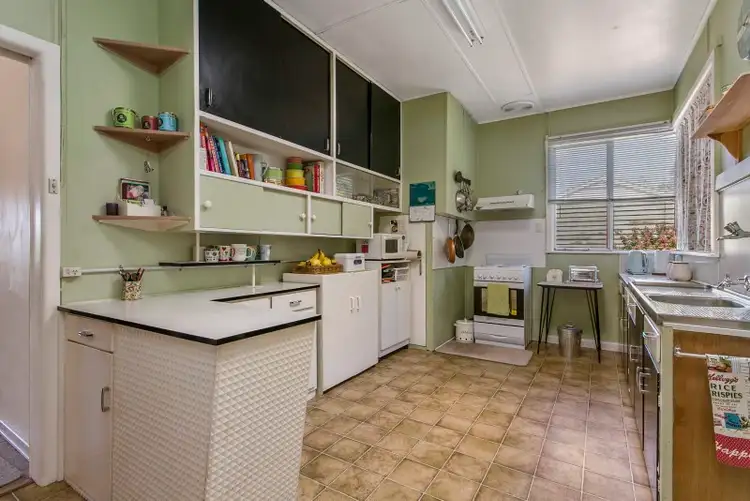 Fifth view of Homely house listing, 14 Castlemaine Road, Maldon VIC 3463