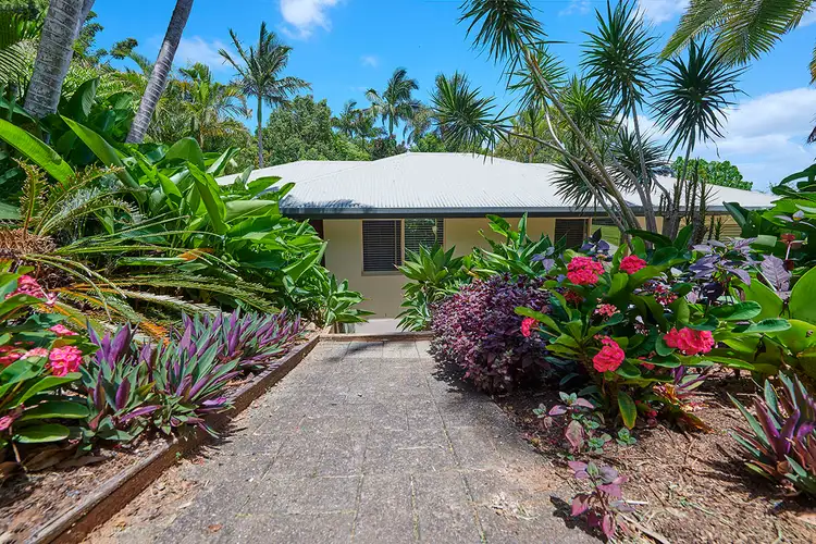 11 Narooma Drive, Ocean Shores NSW 2483