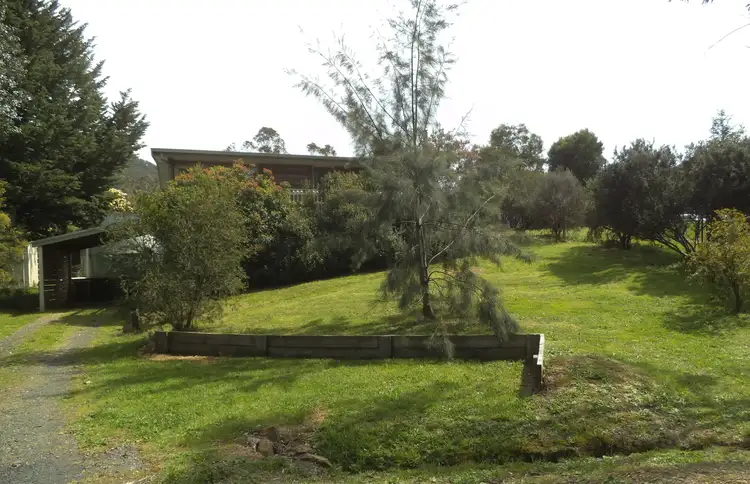 12 Village Way, Macs Cove VIC 3723