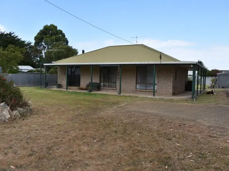 57 Adelaide Road, Millicent SA 5280