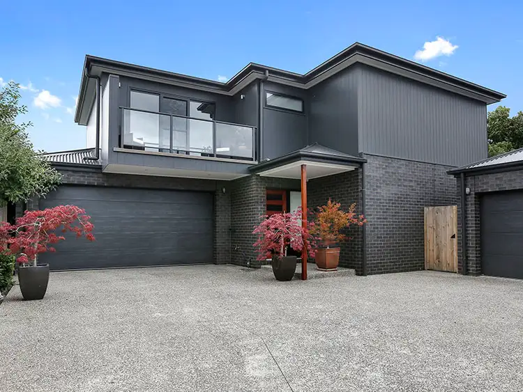 3/2 Sheridan Street, Hamlyn Heights VIC 3215