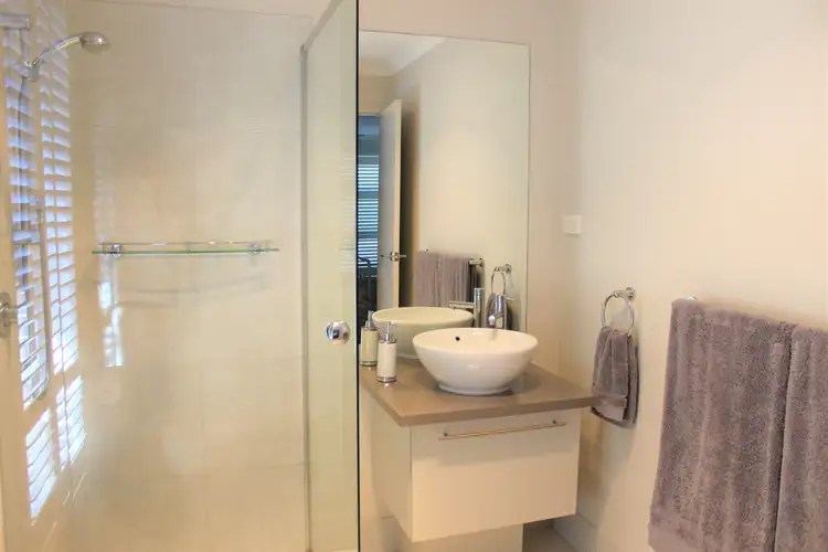 Fifth view of Homely house listing, 11 Klim Avenue, Kangaroo Flat VIC 3555
