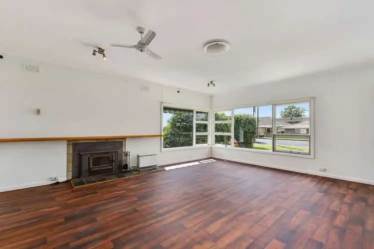 Third view of Homely house listing, 11 Underwood Avenue, Mount Gambier SA 5290