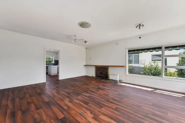 Fifth view of Homely house listing, 11 Underwood Avenue, Mount Gambier SA 5290