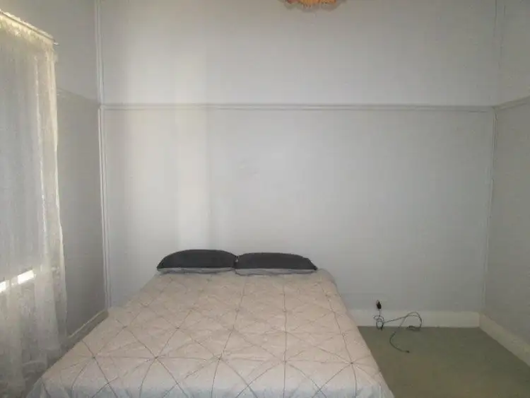 Seventh view of Homely house listing, 8 O'Brien Street, Warracknabeal VIC 3393