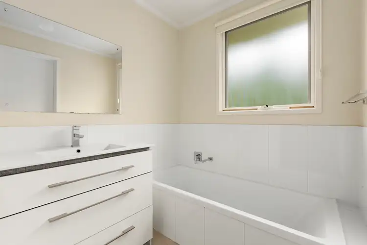 Sixth view of Homely house listing, 16 Jull Parade, Ringwood North VIC 3134