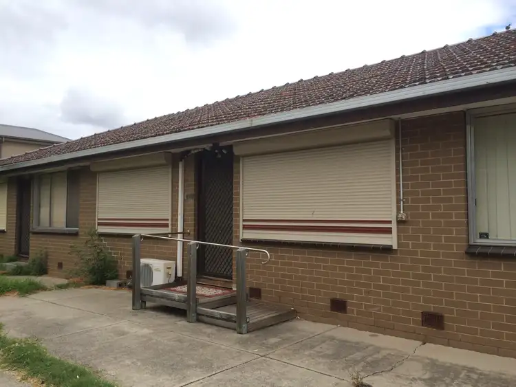 Second view of Homely unit listing, 4/112 East Esplanade, St Albans VIC 3021