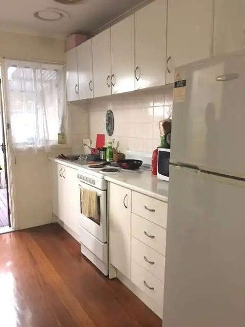 Sixth view of Homely unit listing, 4/112 East Esplanade, St Albans VIC 3021