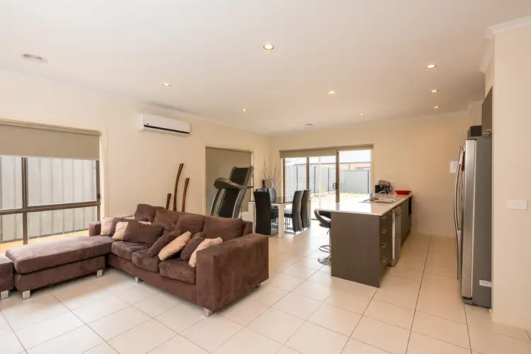 Sixth view of Homely house listing, 6 Glacier Street, Craigieburn VIC 3064