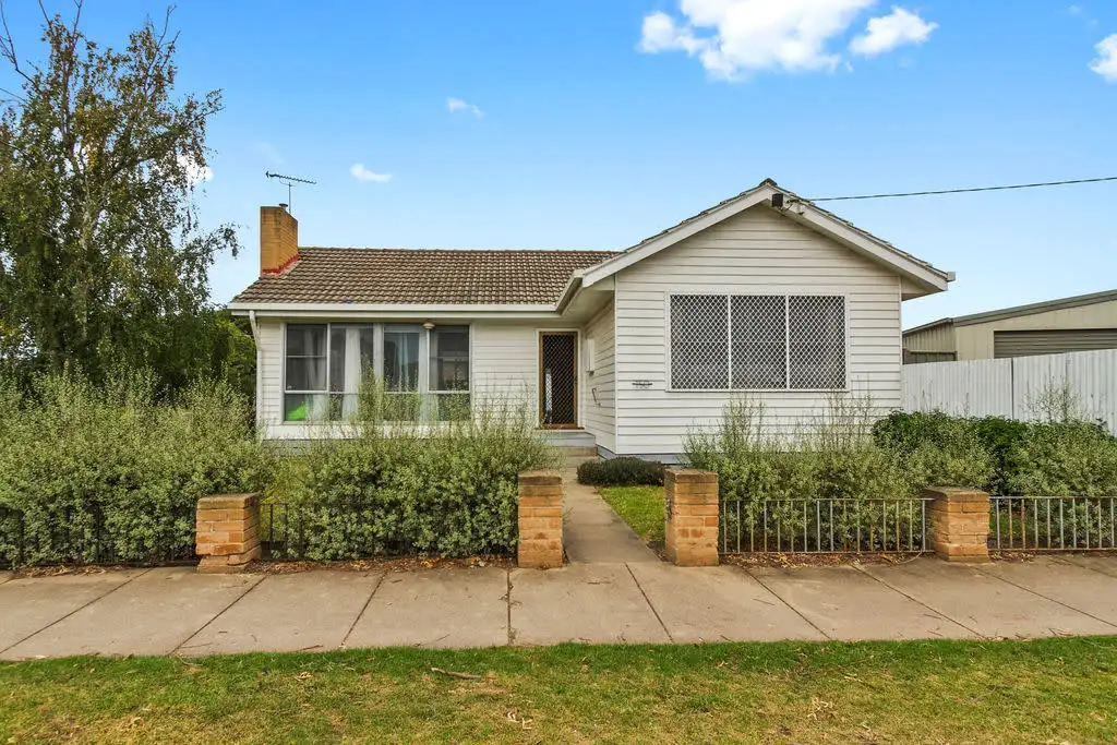 Main view of Homely house listing, 150 Dawson Street, Sale VIC 3850
