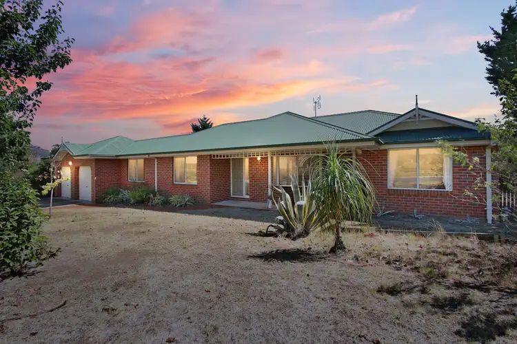 1 EAGLE COURT, Wodonga VIC 3690