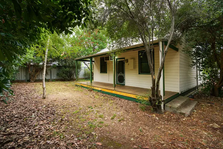 19 Elizabeth Street, Castlemaine VIC 3450