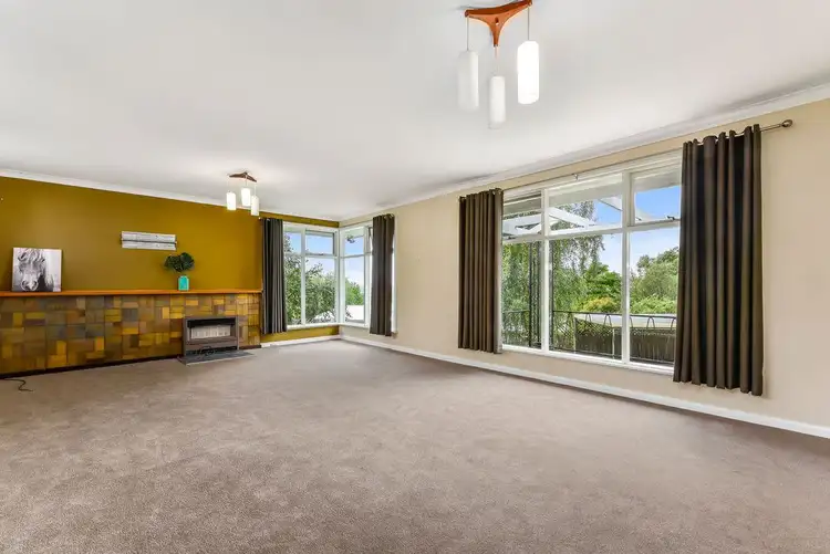Third view of Homely house listing, 15 Renfrey Place, Mount Gambier SA 5290
