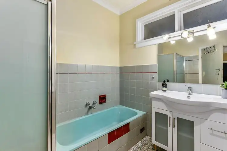 Fourth view of Homely house listing, 15 Renfrey Place, Mount Gambier SA 5290