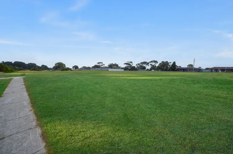 28-30 Vidic Drive, Portland VIC 3305