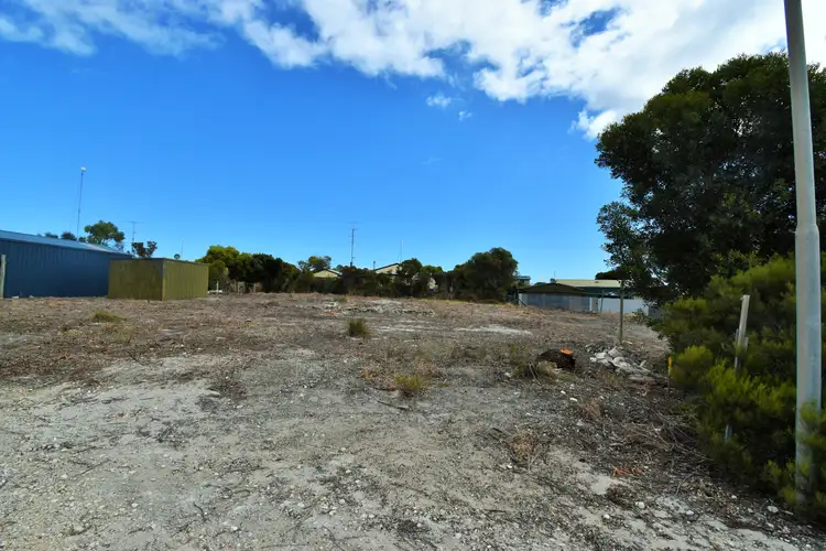 6 Dotteral Crescent, Marion Bay SA 5575