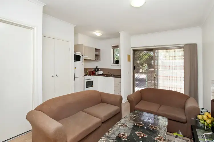 Second view of Homely unit listing, 6/303 - 307 High Street, Thomastown VIC 3074