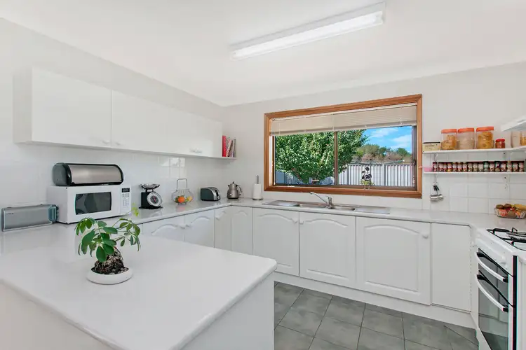 Second view of Homely house listing, 28 Duke Avenue, Hamilton VIC 3300