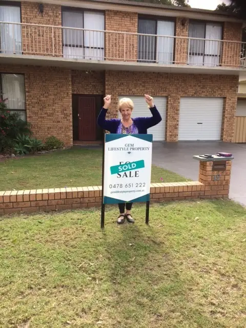 19 Myamba Parade, Surfside NSW 2536
