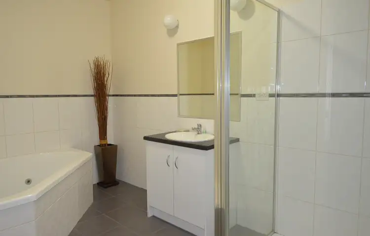 Fifth view of Homely apartment listing, 1/194 Grampians Road, Halls Gap VIC 3381