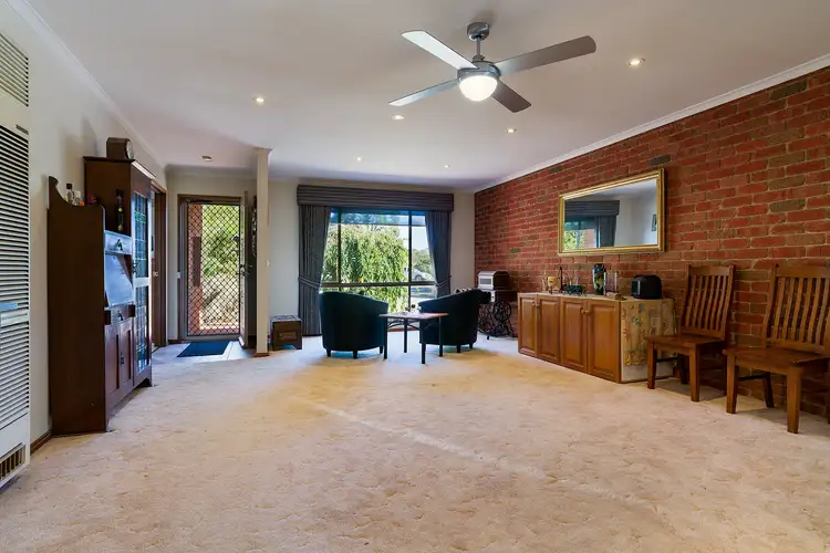 Fifth view of Homely house listing, 6 Scott Court, Campbells Creek VIC 3451