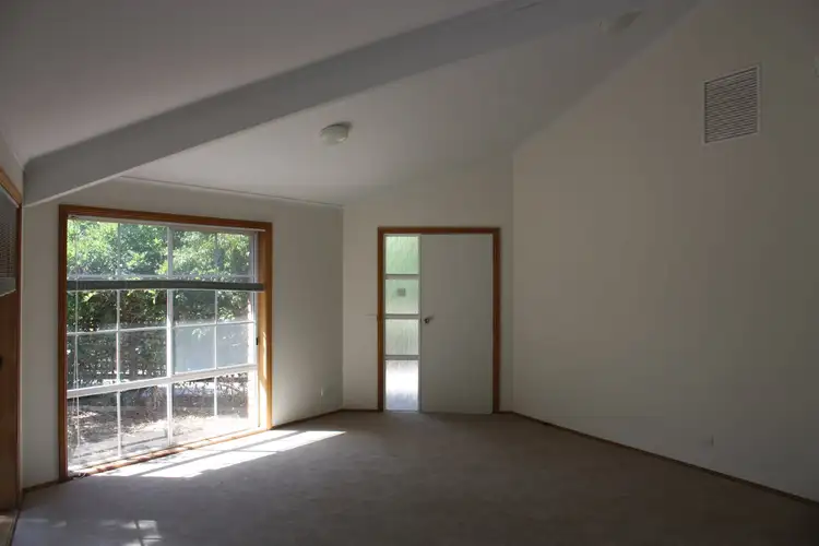 Third view of Homely house listing, 9 Kurrajong Court, Benalla VIC 3672