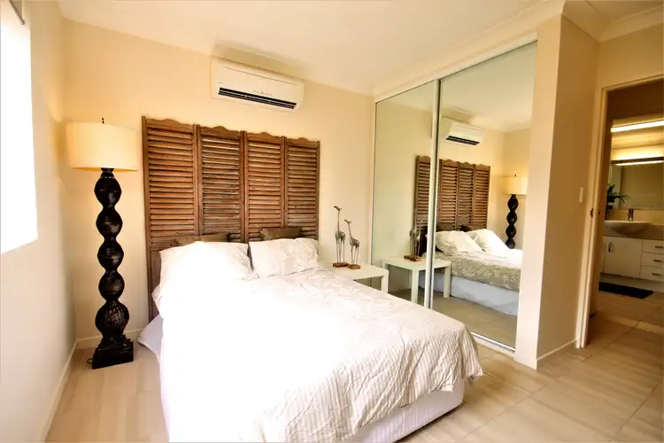 Fifth view of Homely unit listing, 2/14 Warren Street, St Lucia QLD 4067