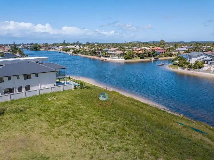 66 Lakeview Boulevard, Mermaid Waters QLD 4218