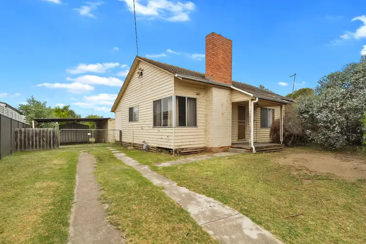 8 Fitzroy Street, Sale VIC 3850