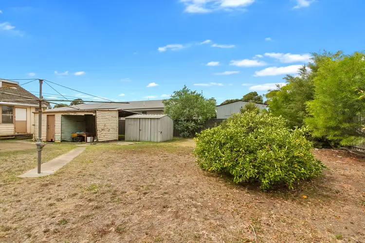 Fourth view of Homely house listing, 8 Fitzroy Street, Sale VIC 3850