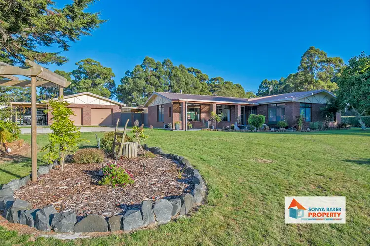 1 Emerald Vale Road, Wynyard TAS 7325