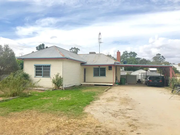 493 Maher Street, Deniliquin NSW 2710