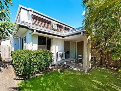 Second view of Homely townhouse listing, Unit 2/226 Queen Street, Southport QLD 4215