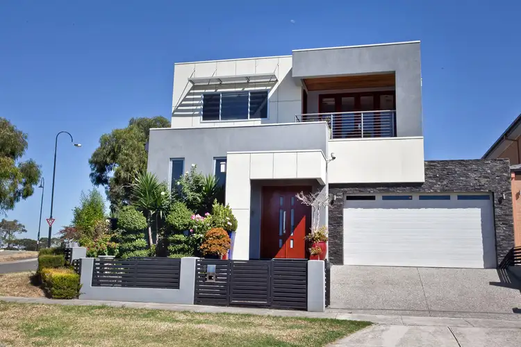 1 Rice Flower Road, Sunshine North VIC 3020