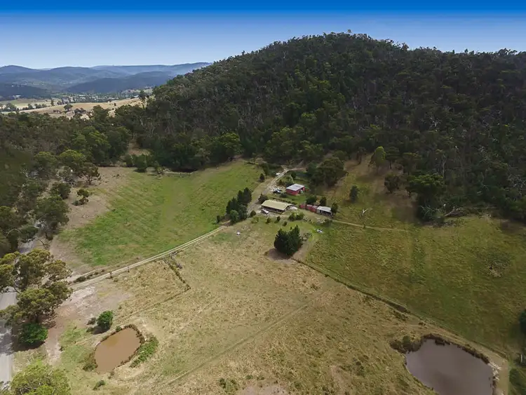 Third view of Homely house listing, 208 Pinnacle Lane, Dixons Creek VIC 3775