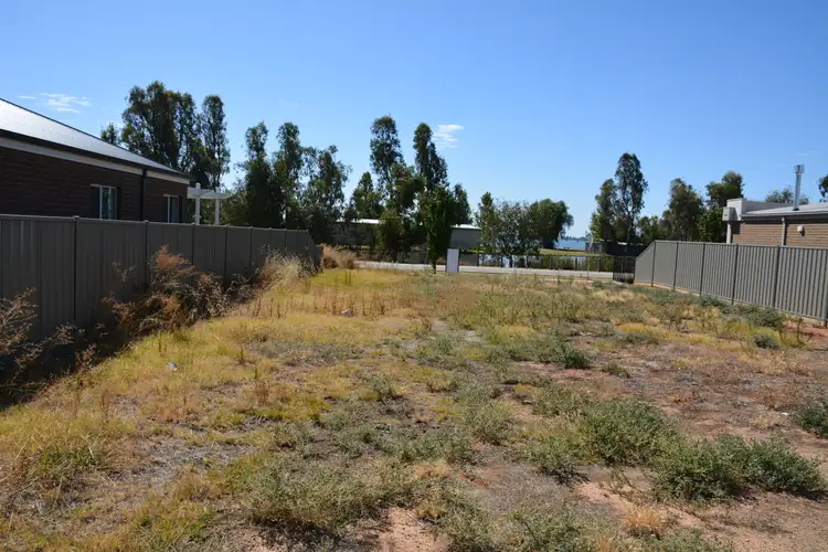 8 Shell Close, Yarrawonga VIC 3730