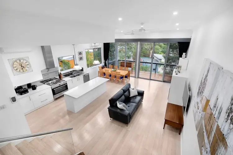 16 Pembroke St, Greensborough VIC 3088