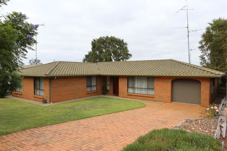 21 Sinclair Street, Mount Gambier SA 5290