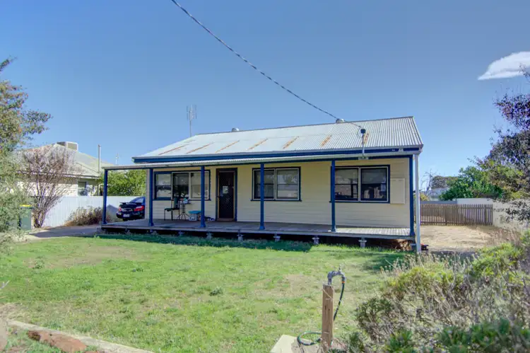 Main view of Homely house listing, 15 Alexander Avenue, Horsham VIC 3400